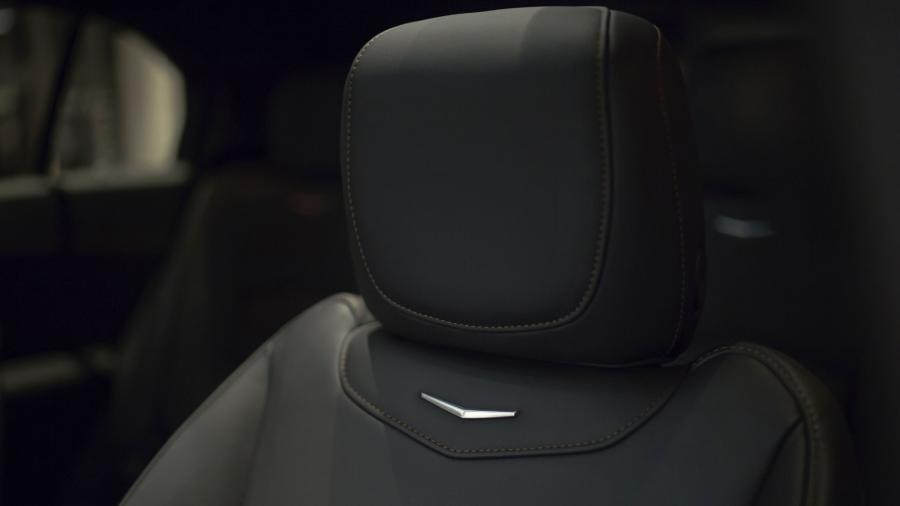 Детали интерьера Cadillac XT4 Sport 2018 года  (NA) (фото 27 из 61)